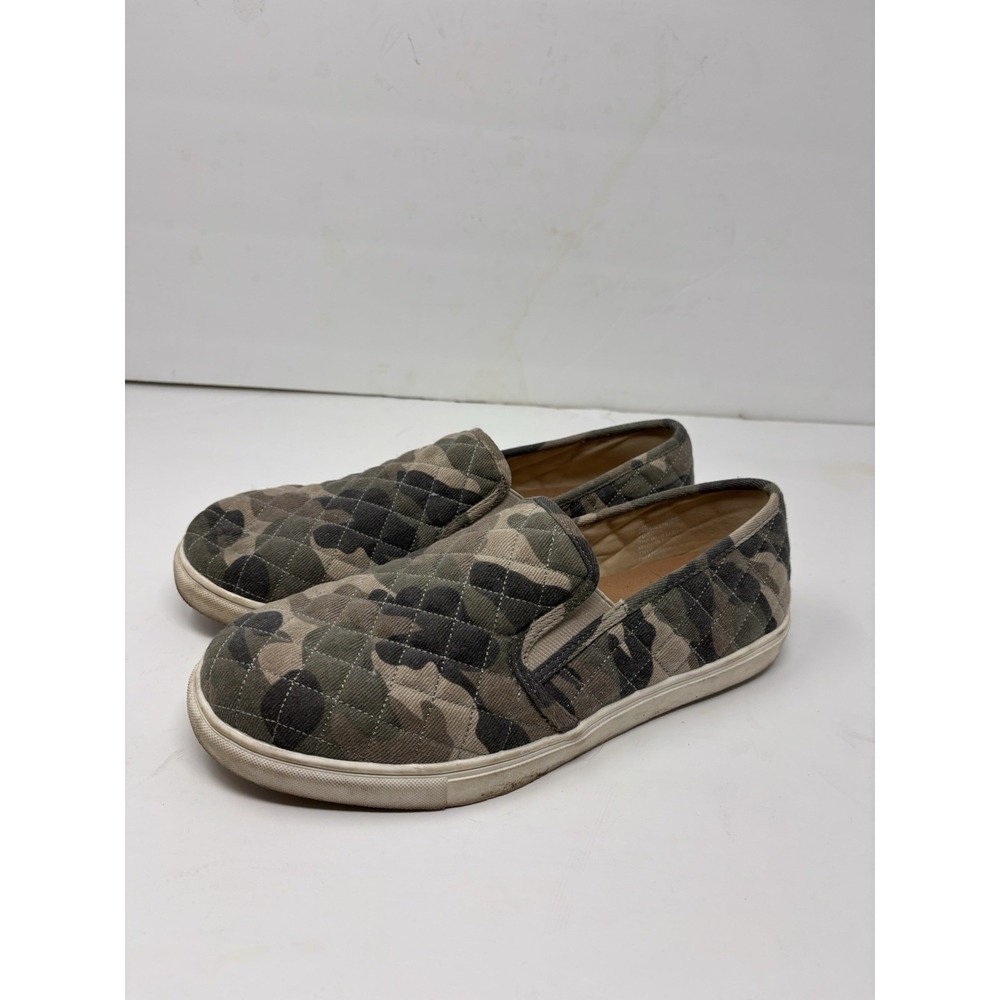 Torrid Camo Quilted Slip-On Sneakers Women's 11WW Wide Width Camouflage Shoes